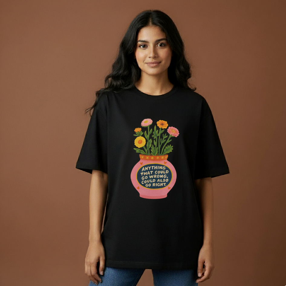 Zinnia Dreams - Oversized T-Shirt